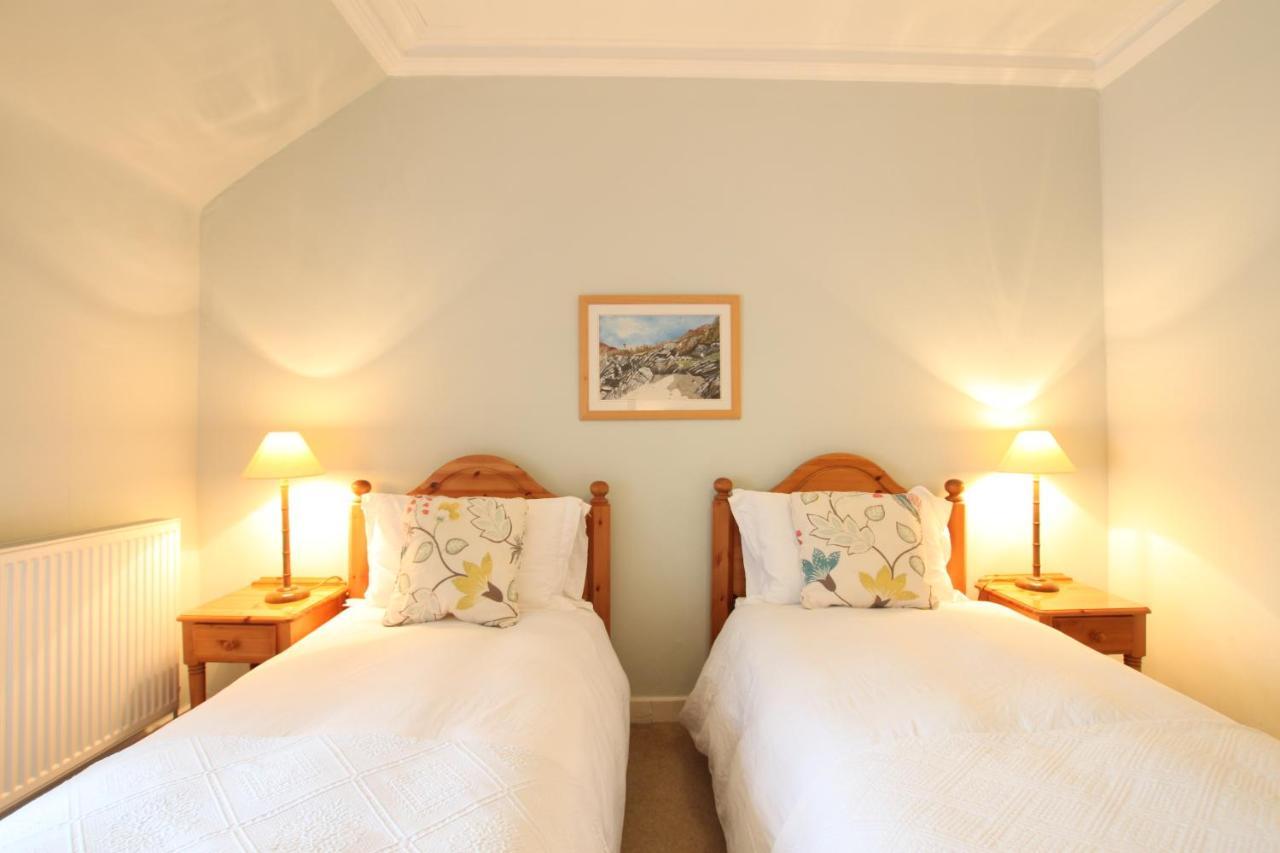 The Colonsay Hotel Isle of Colonsay Exterior foto